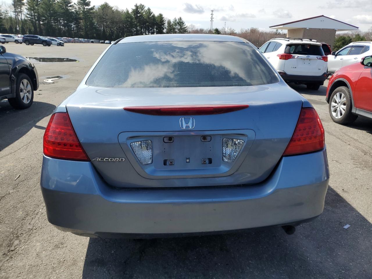 2007 Honda Accord Lx VIN: 1HGCM56447A089957 Lot: 52517145