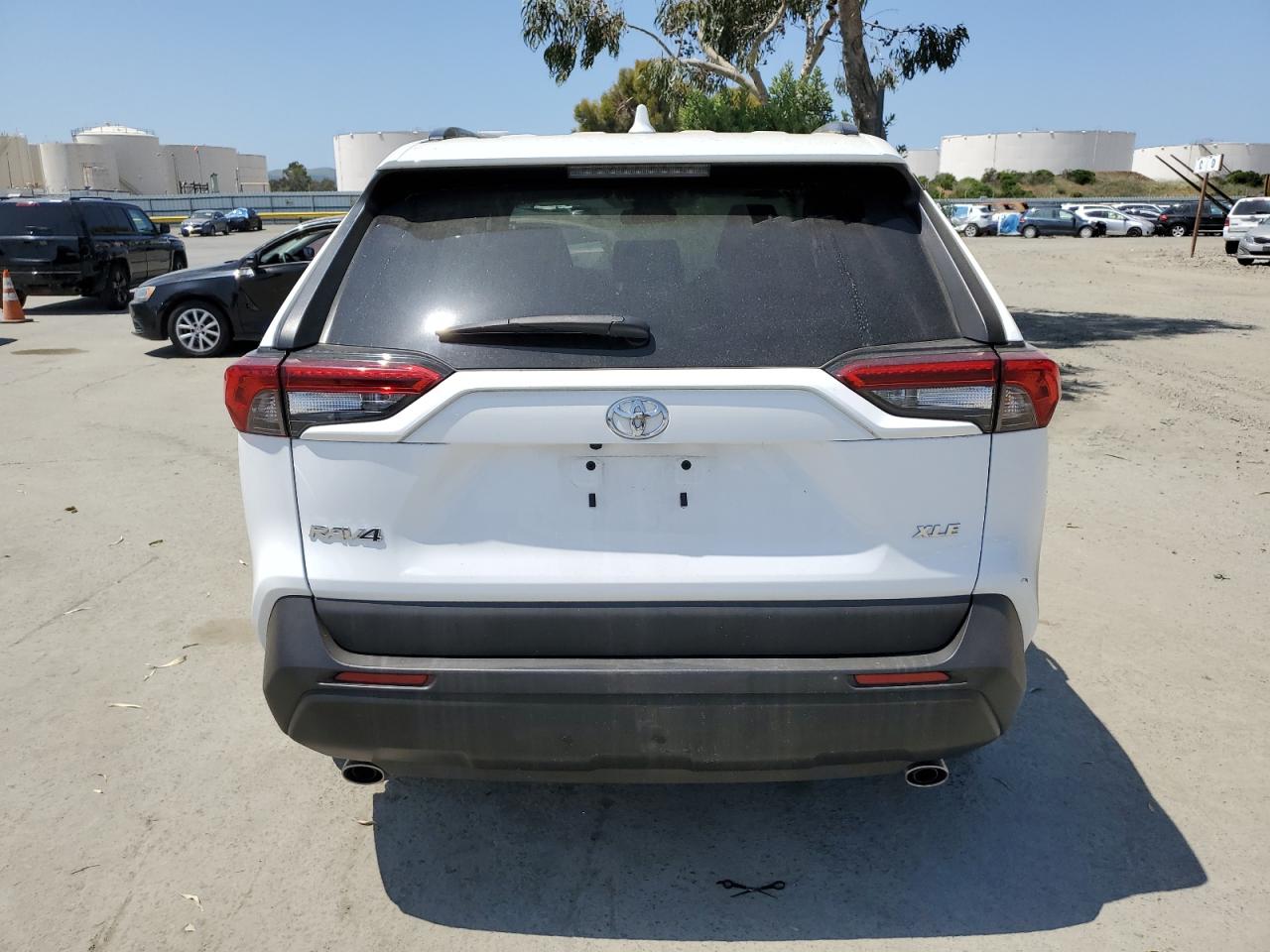 2021 Toyota Rav4 Xle VIN: 2T3W1RFV9MC120574 Lot: 55154085