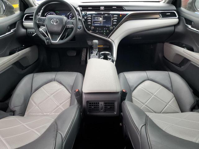  TOYOTA CAMRY 2018 Silver