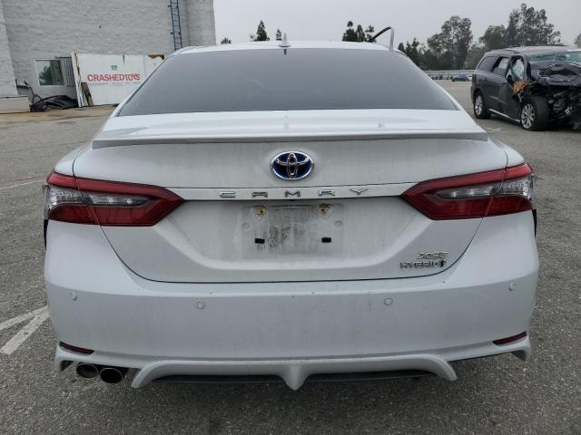 TOYOTA CAMRY 2023 Серебристый
