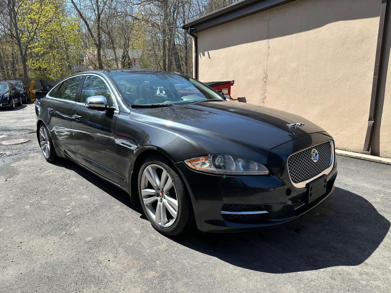 2011 Jaguar Xjl for Sale in Mendon, MA - Normal Wear