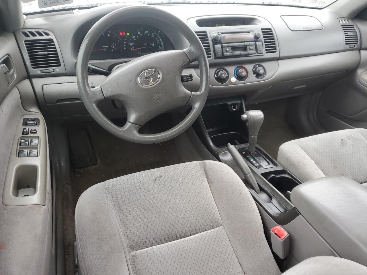 2004 Toyota Camry Le VIN: 4T1BE32K44U857264 Lot: 51269215