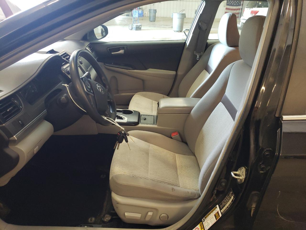 2014 Toyota Camry L VIN: 4T1BF1FK9EU334643 Lot: 55058365