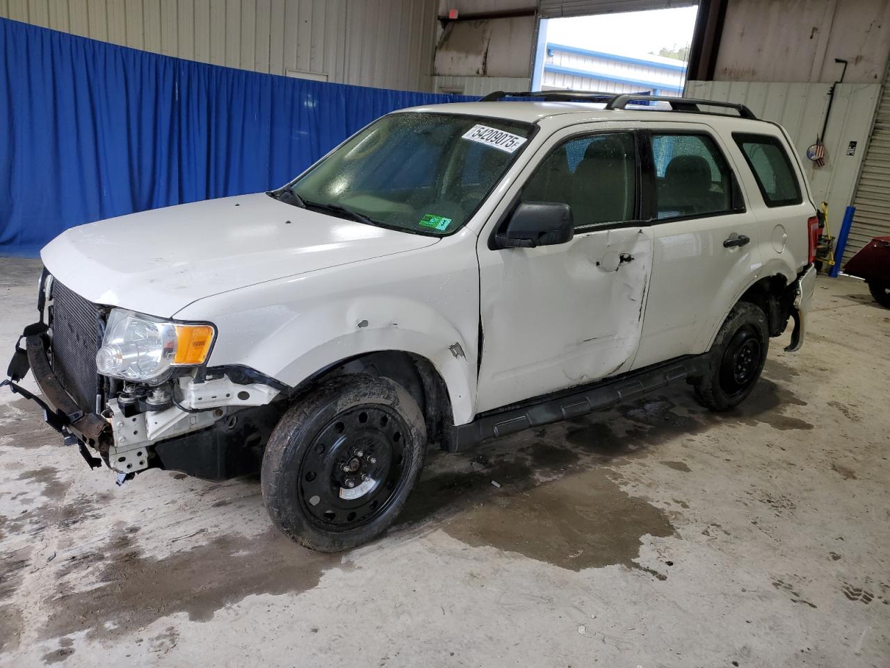 2012 Ford Escape Xls იყიდება Hurricane-ში, WV - All Over