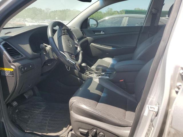  HYUNDAI TUCSON 2018 Srebrny