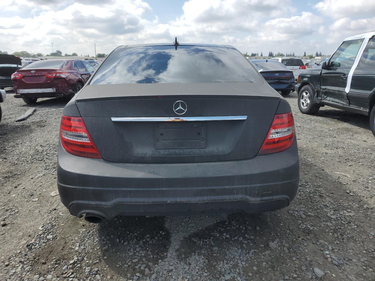 2012 Mercedes-Benz C 250 VIN: WDDGF4HB1CR219291 Lot: 54573005