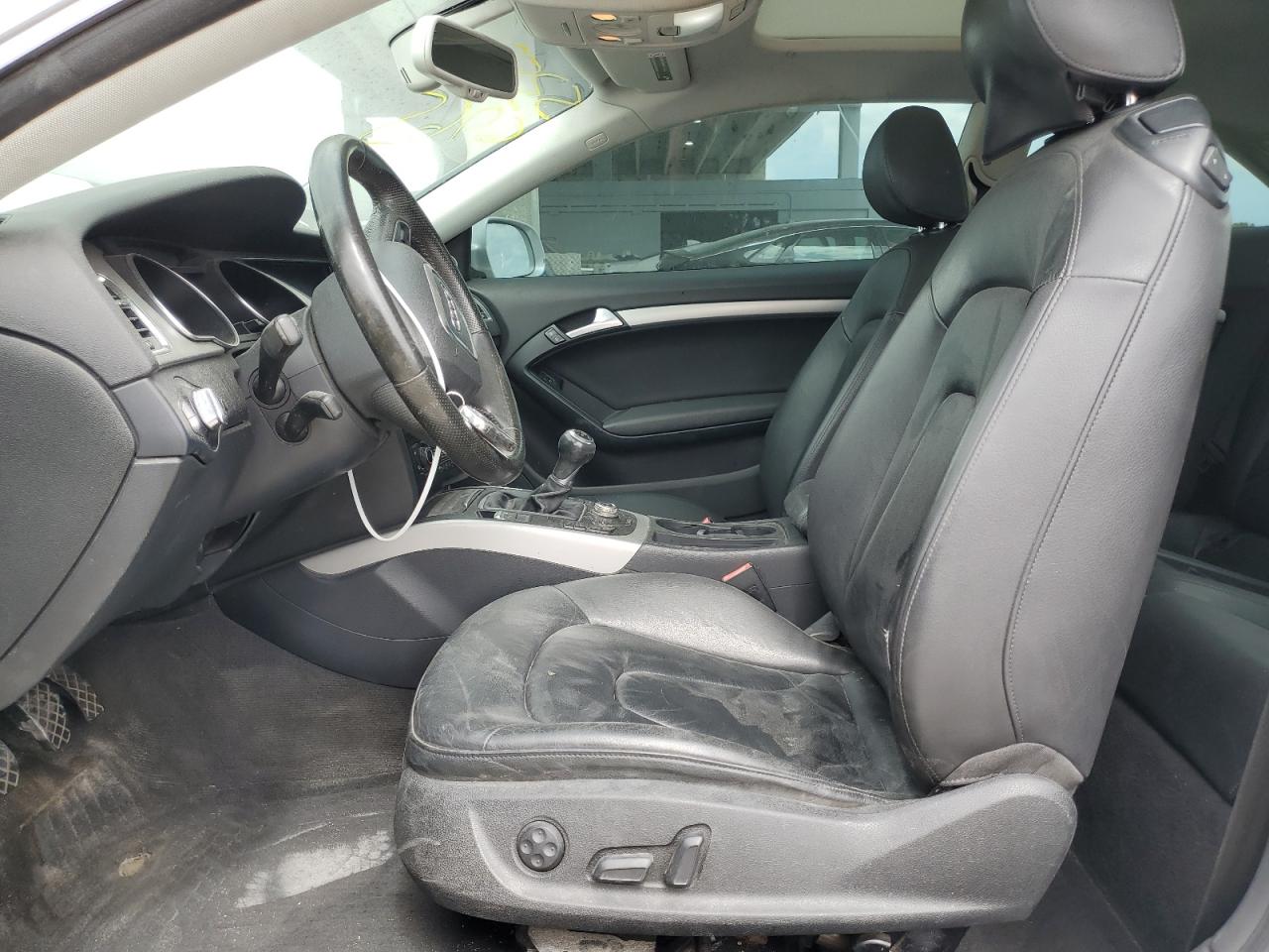 2011 Audi A5 Premium Plus VIN: WAURFAFR6BA040563 Lot: 53556965