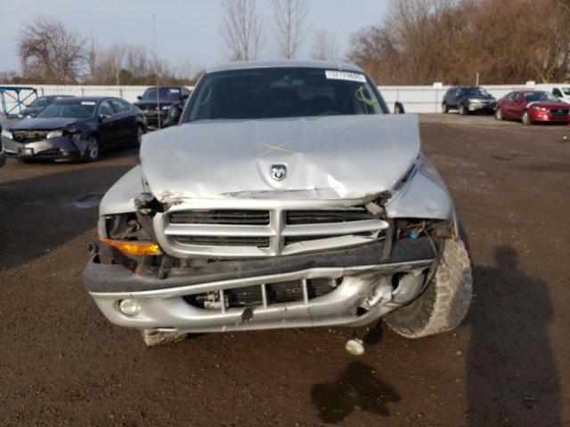 2003 DODGE DAKOTA QUAD SPORT