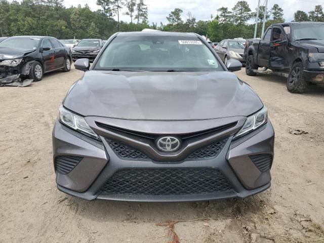  TOYOTA CAMRY 2018 Szary