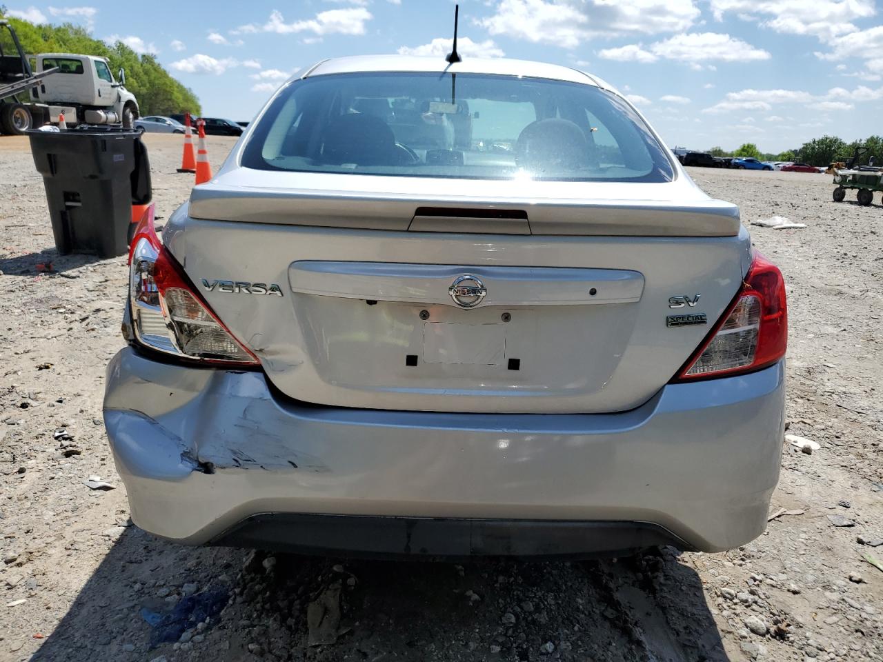 3N1CN7AP2JL820168 NISSAN VERSA 2018