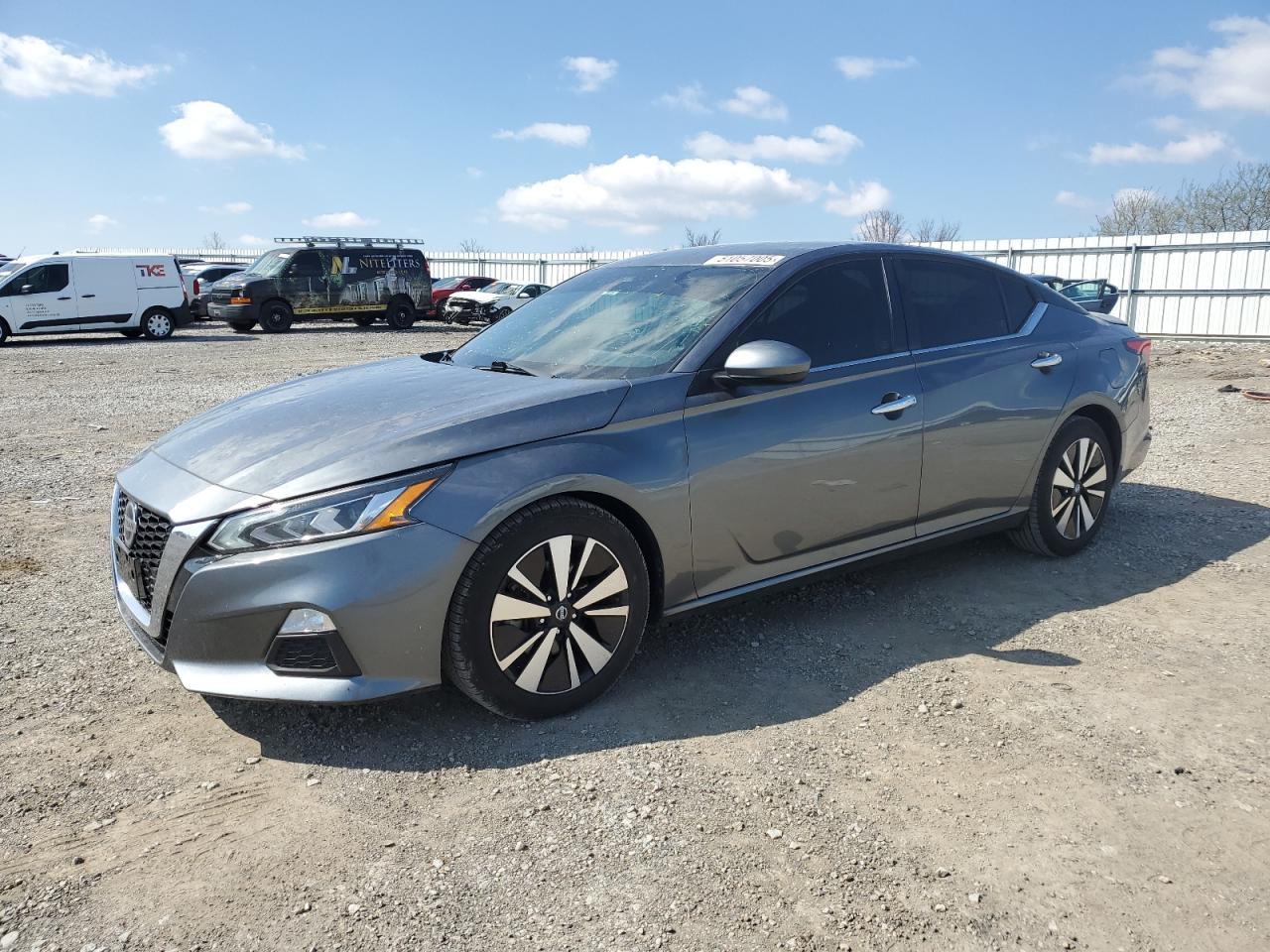 2021 Nissan Altima Sv იყიდება Earlington-ში, KY - Hail