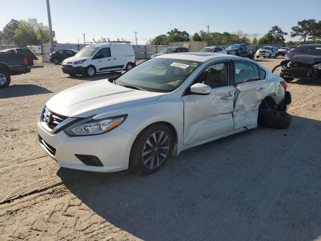  NISSAN ALTIMA 2017 Белый