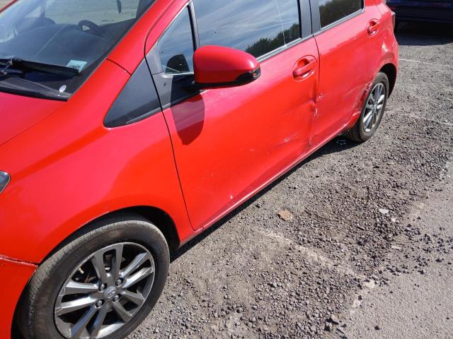 2015 TOYOTA YARIS ICON