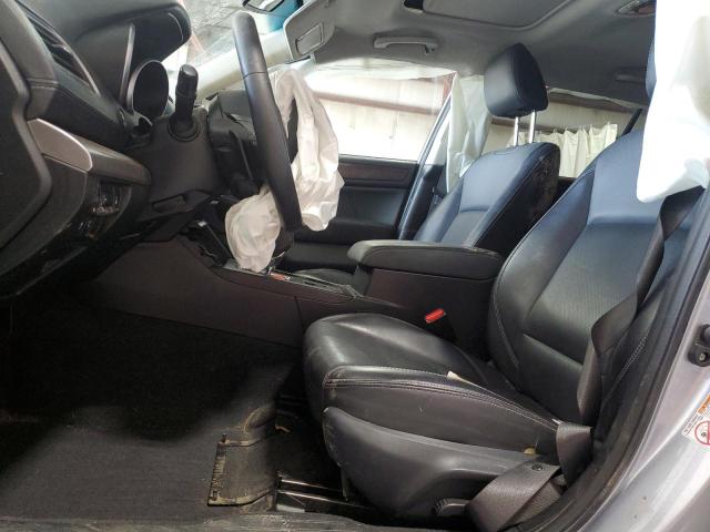  SUBARU OUTBACK 2018 Srebrny