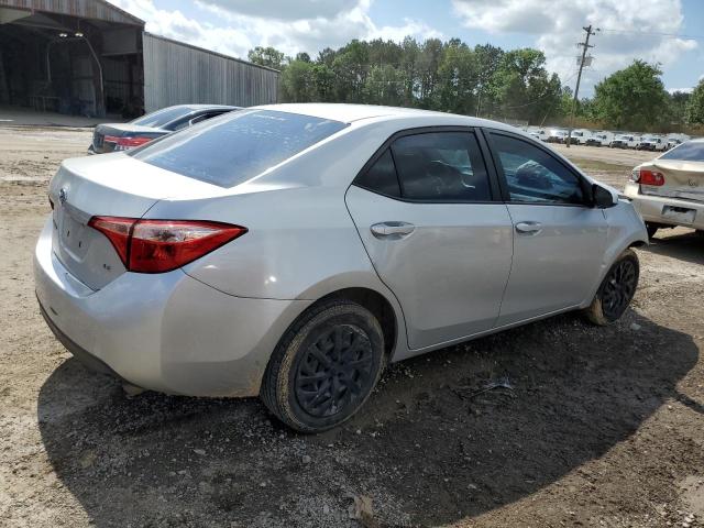  TOYOTA COROLLA 2018 Сріблястий
