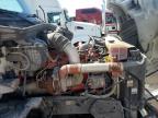 2014 Kenworth T680 Semi Truck for Sale in Woodhaven, MI - Minor Dent/Scratches