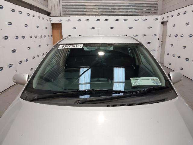2010 TOYOTA AURIS