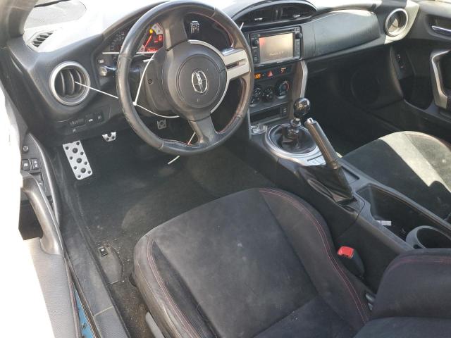 Coupet TOYOTA SCION 2013 Czarny