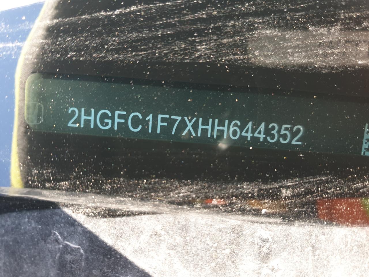 2HGFC1F7XHH644352 HONDA CIVIC 2017