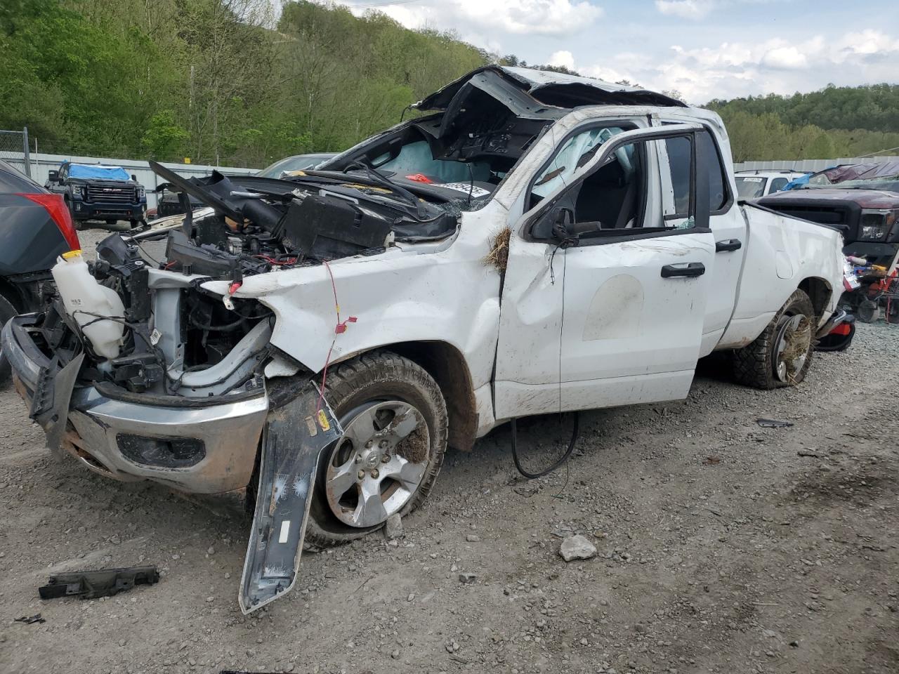 2023 Ram 1500 Tradesman იყიდება Hurricane-ში, WV - All Over