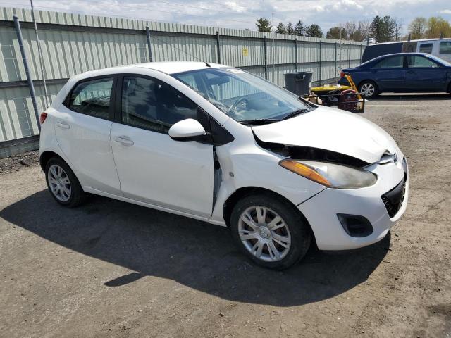  MAZDA 2 2013 Белы