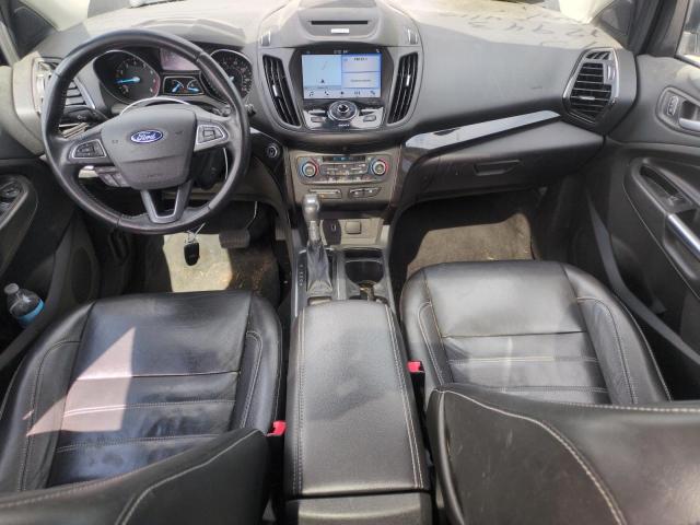  FORD ESCAPE 2017 Czarny
