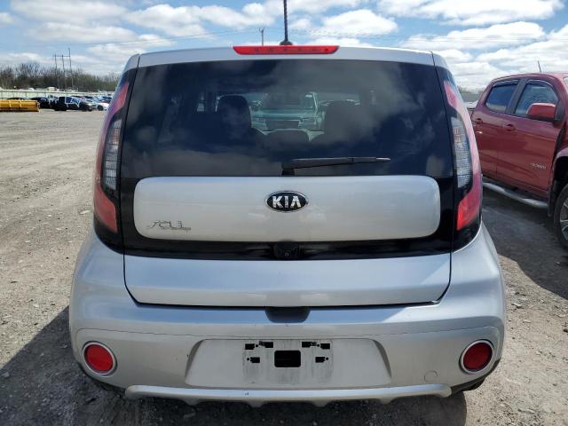  KIA SOUL 2018 Srebrny