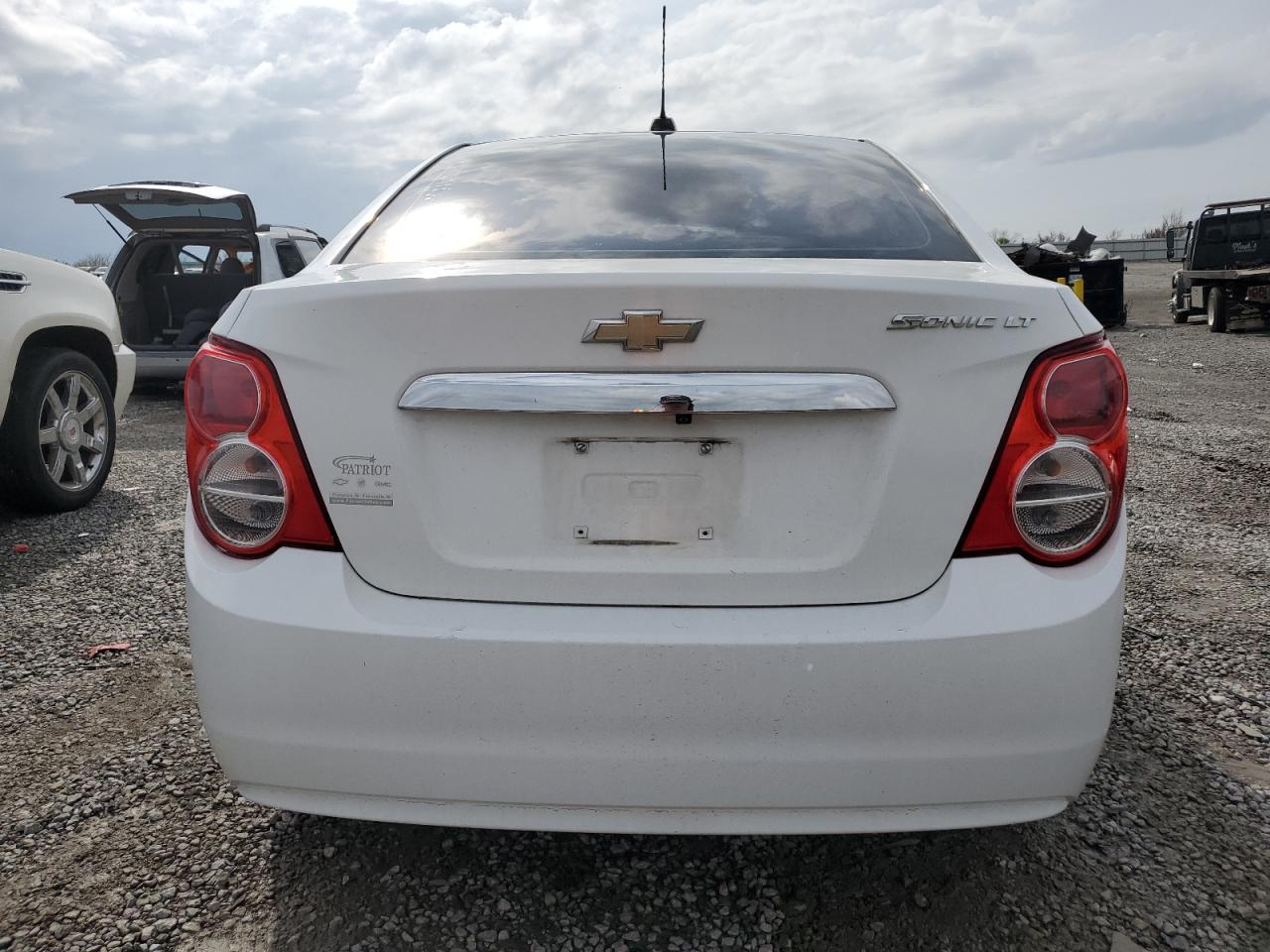 2015 Chevrolet Sonic Lt VIN: 1G1JC5SH3F4220934 Lot: 51651885