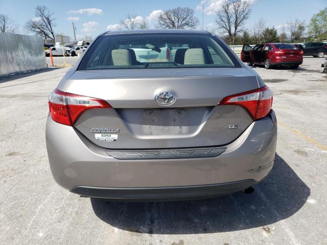 Sedans TOYOTA COROLLA 2016 Srebrny