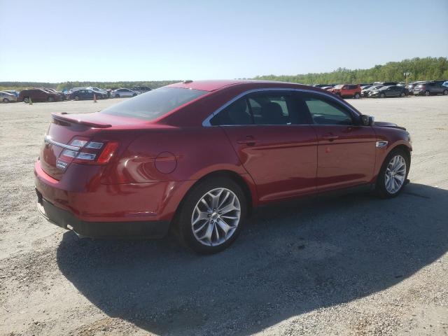 Sedans FORD TAURUS 2015 Czerwony