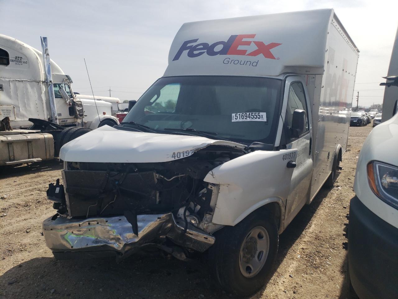 2017 Gmc Savana Cutaway G3500 for Sale in Nampa, ID - Front End