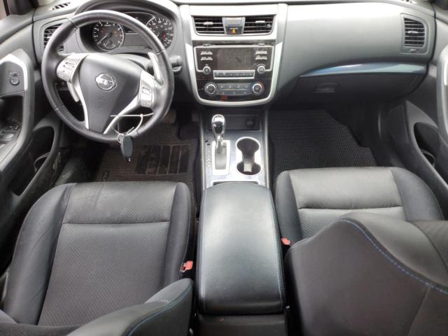  NISSAN ALTIMA 2018 Bordowy