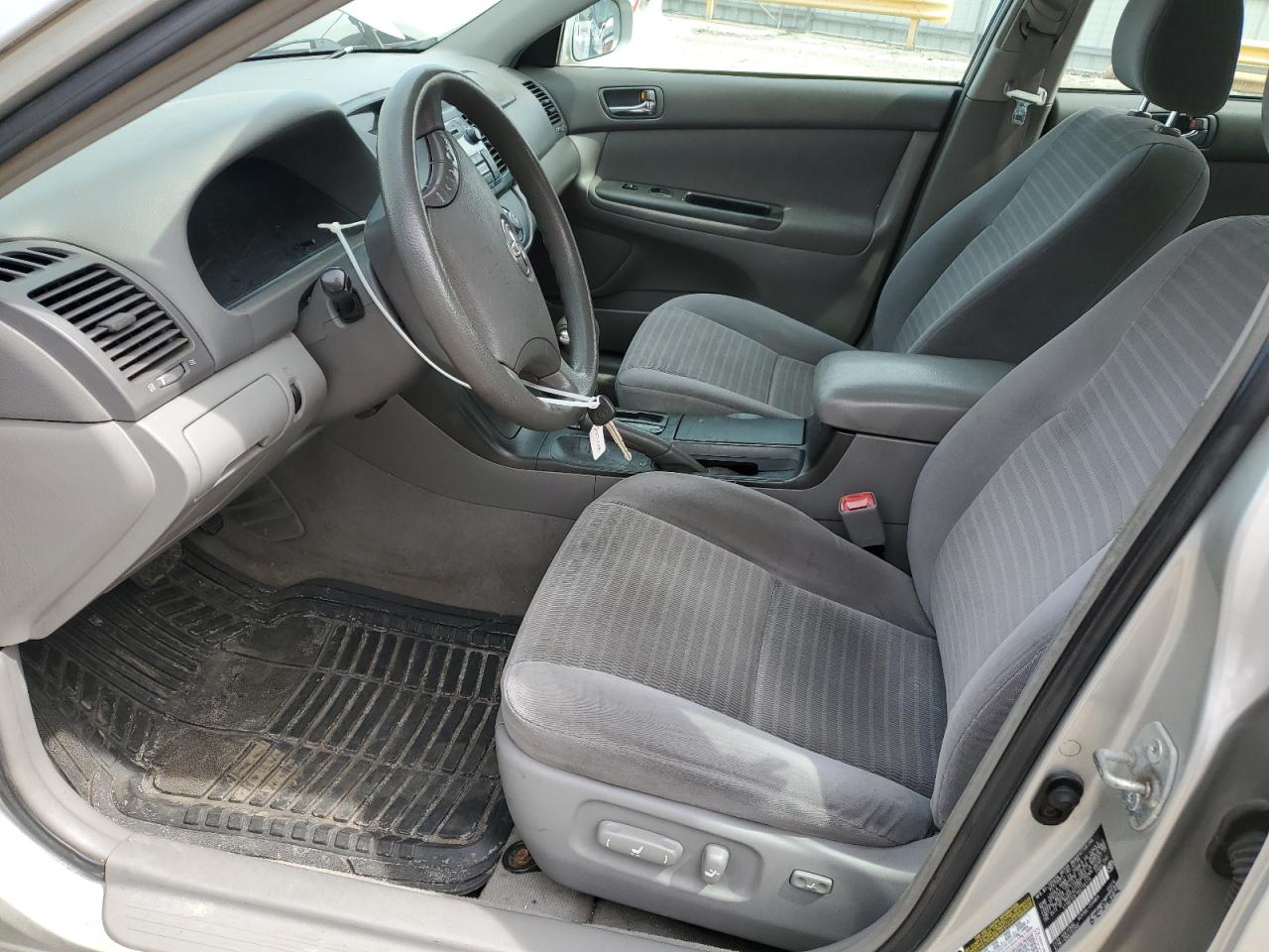 2006 Toyota Camry Le VIN: 4T1BE32K16U748179 Lot: 53120045