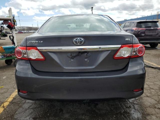  TOYOTA COROLLA 2013 Серый