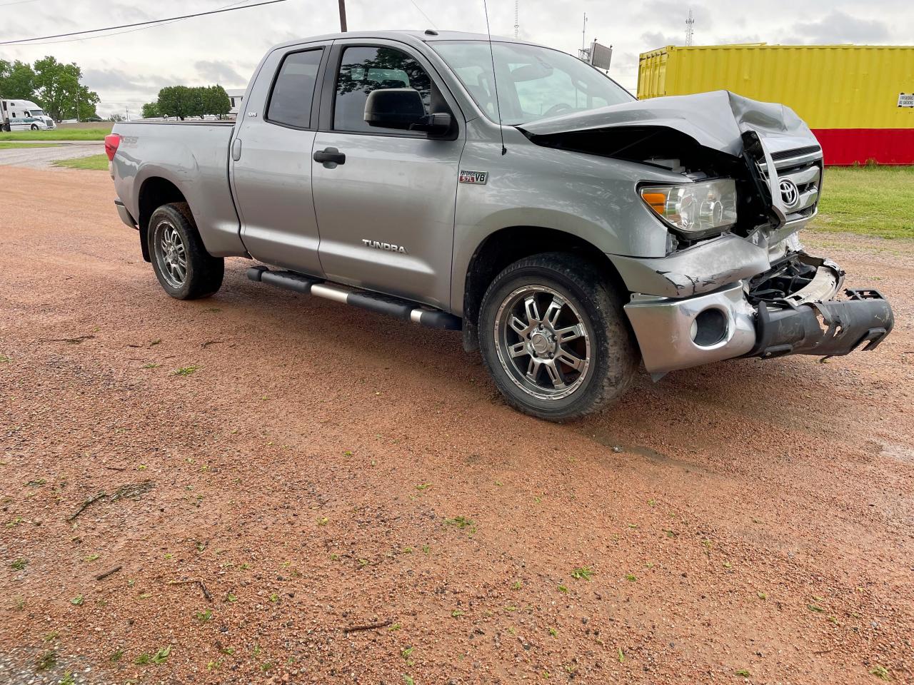 2013 Toyota Tundra Double Cab Sr5 للبيع في Grand Prairie، TX - Front End