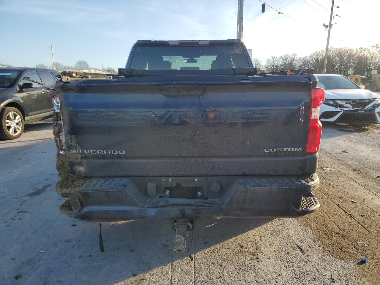 2020 Chevrolet Silverado C1500 Custom VIN: 1GCRWBEH7LZ33693X Lot: 52101245