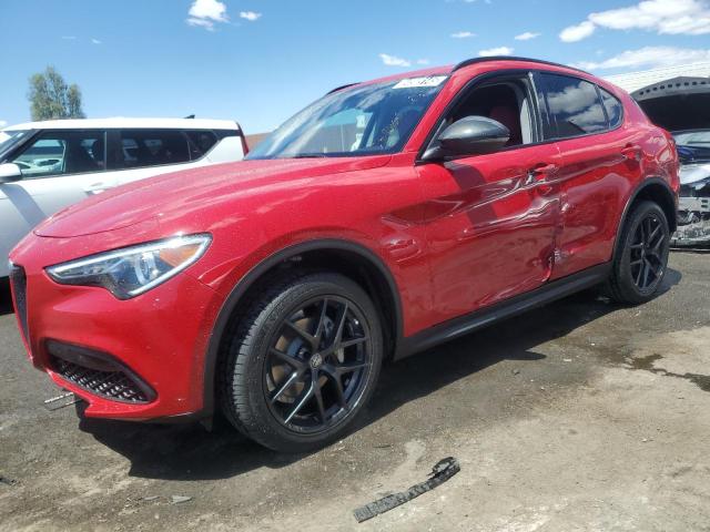 2021 Alfa Romeo Stelvio Sport