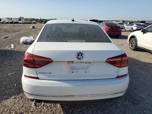  VOLKSWAGEN PASSAT 2017 Biały