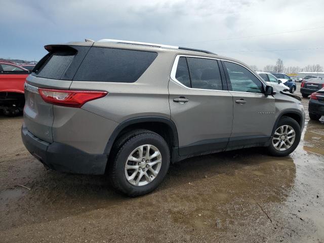  CHEVROLET TRAVERSE 2018 Srebrny