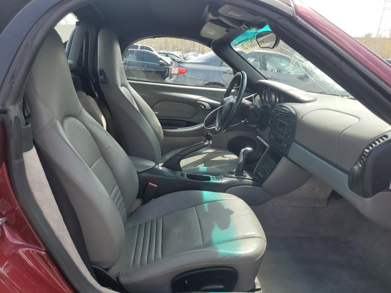 2000 Porsche Boxster S VIN: WP0CB298XYU661342 Lot: 54160375