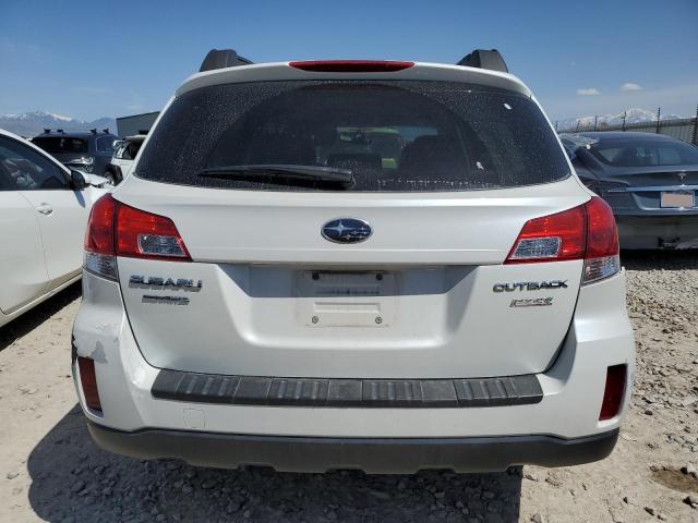  SUBARU OUTBACK 2013 Белый