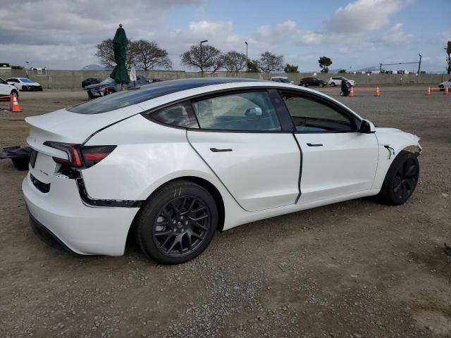  TESLA MODEL 3 2024 Белый