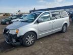 2009 Chrysler Town & Country Touring на продаже в Woodhaven, MI - Front End