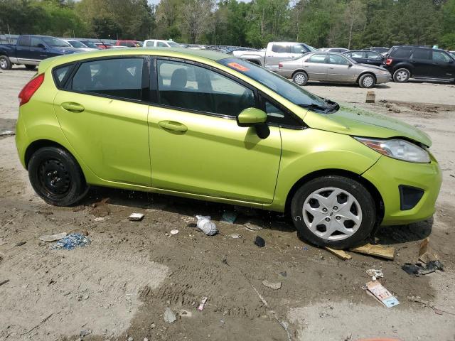 Hatchbacks FORD FIESTA 2012 Zielony
