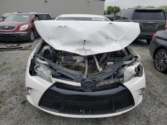 Sedans TOYOTA CAMRY 2015 White