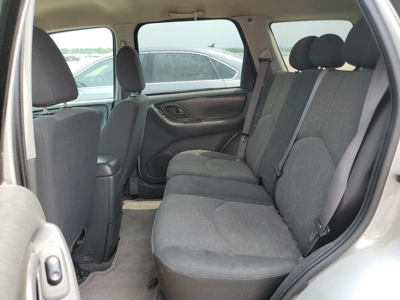 2005 Mazda Tribute I VIN: 4F2YZ02Z05KM64003 Lot: 54776785