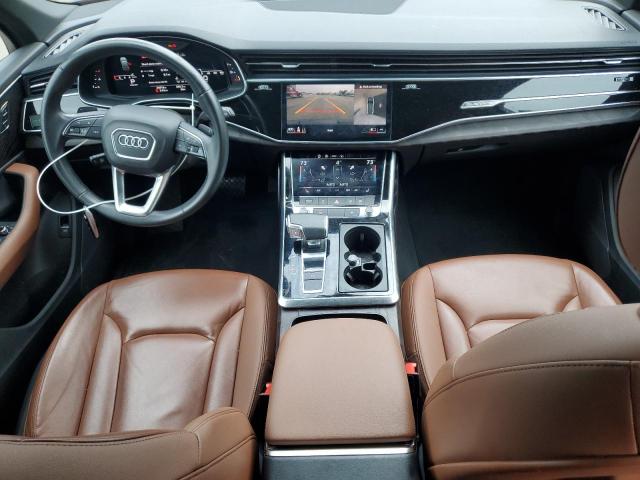  AUDI Q7 2021 Чорний