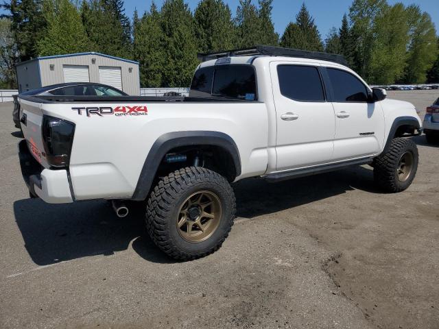 TOYOTA TACOMA 2022 Biały