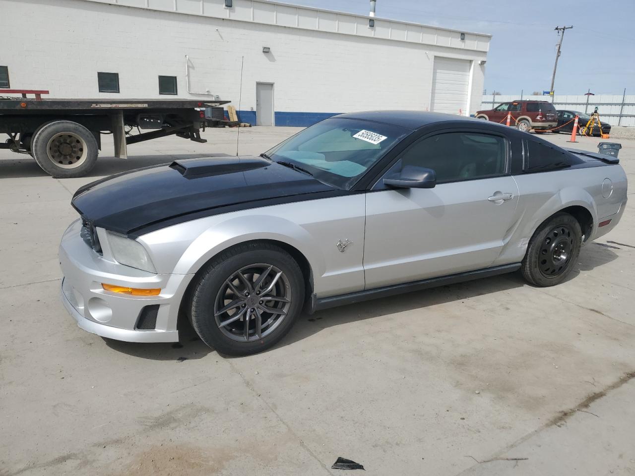 2009 Ford Mustang zu verkaufen in Farr West, UT - Front End