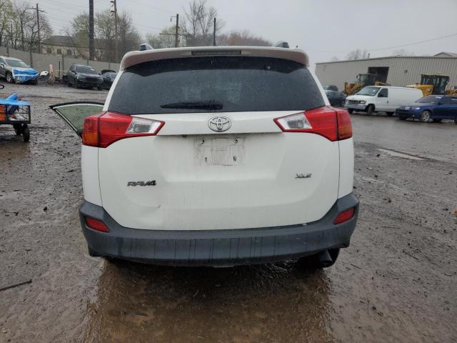 Parquets TOYOTA RAV4 2015 Biały